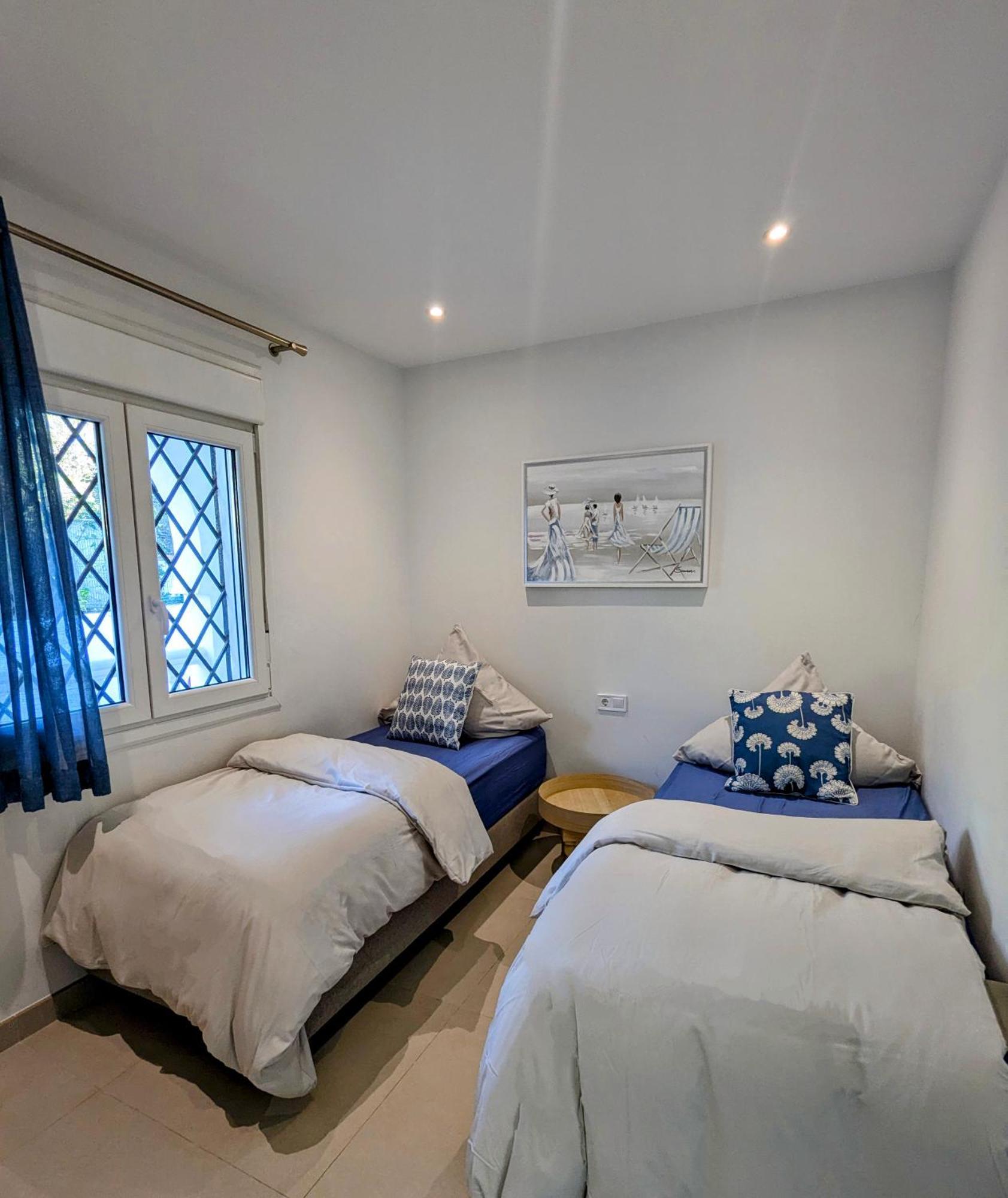 Rise & Shine Beachfront La Cala Ла-Кала-де-Михас Экстерьер фото