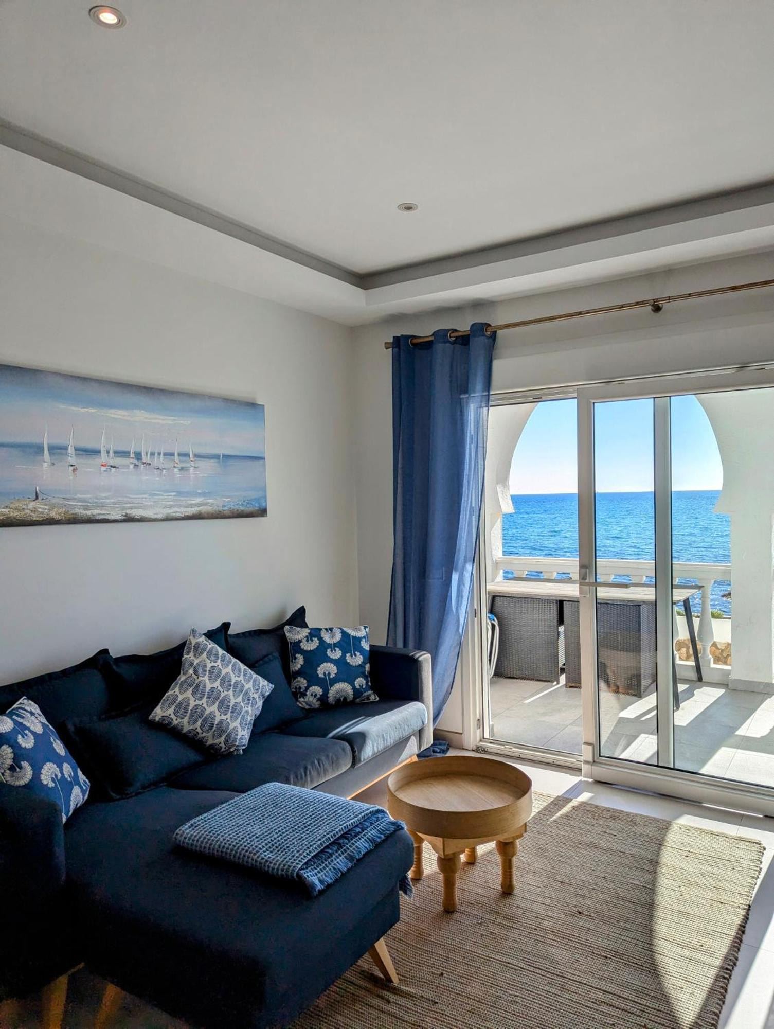 Rise & Shine Beachfront La Cala Ла-Кала-де-Михас Экстерьер фото