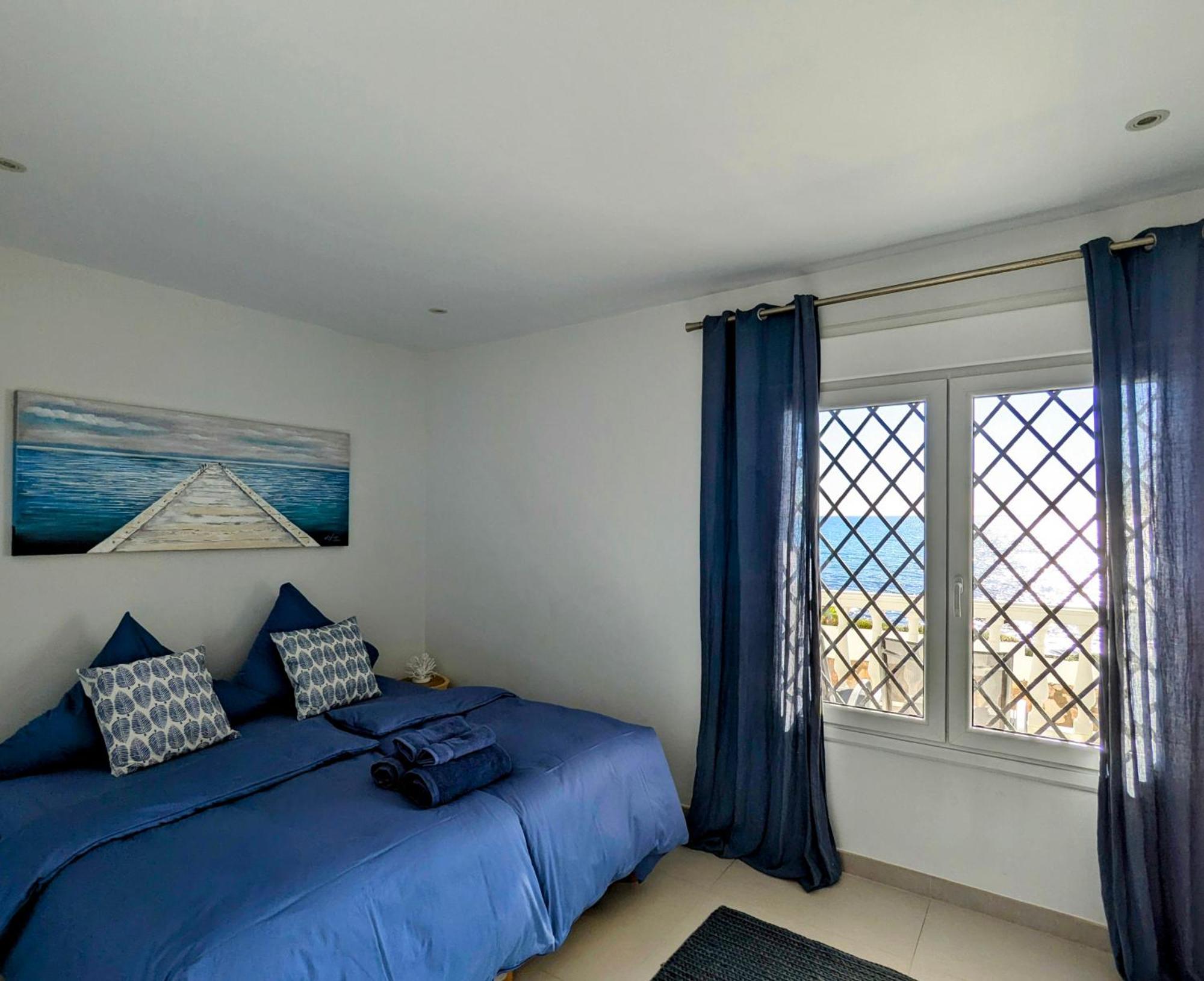 Rise & Shine Beachfront La Cala Ла-Кала-де-Михас Экстерьер фото